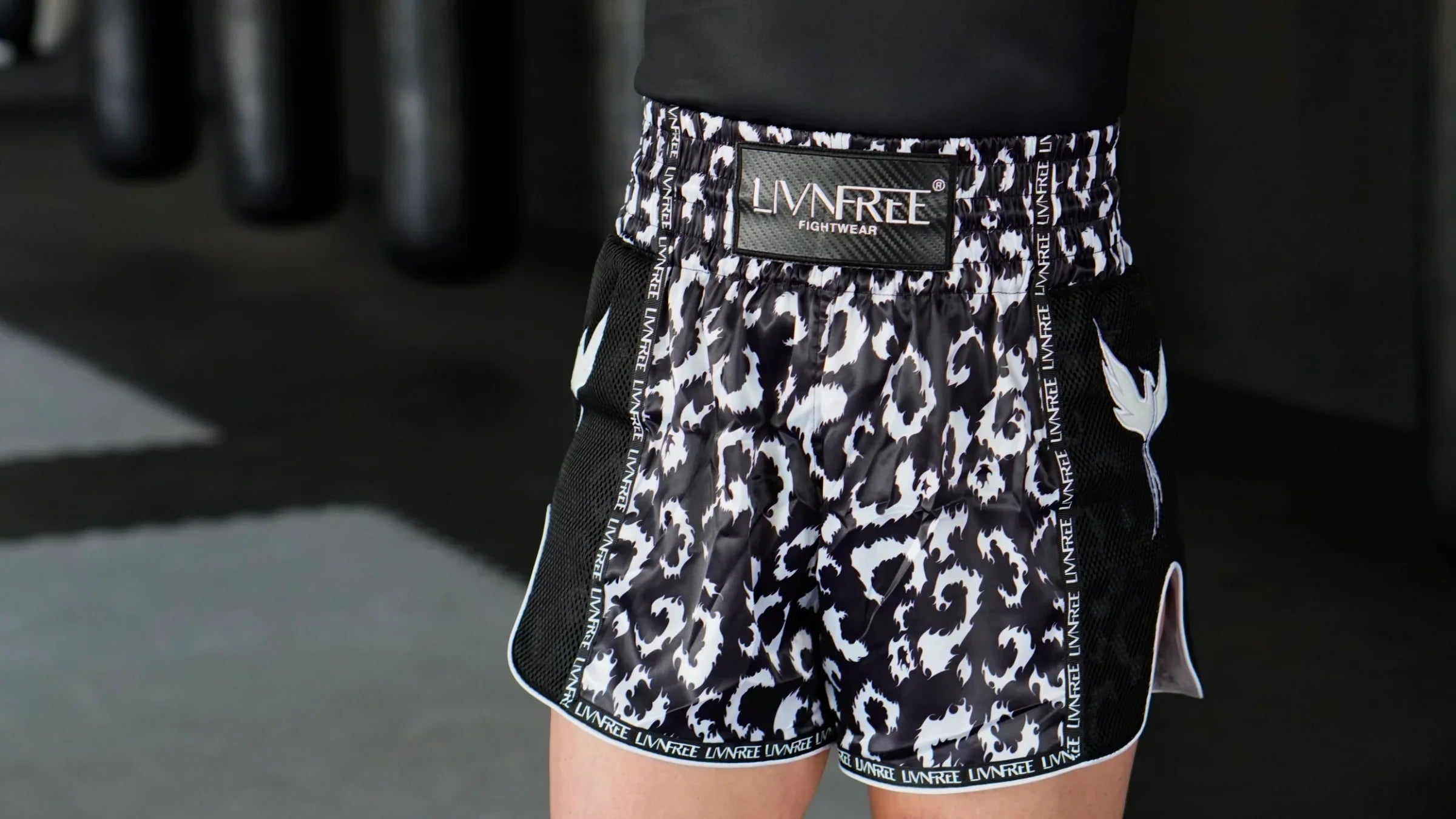 Die neuen Livnfree Muay Thai Shorts für Frauen – Stärke, Style & perfekte Passform